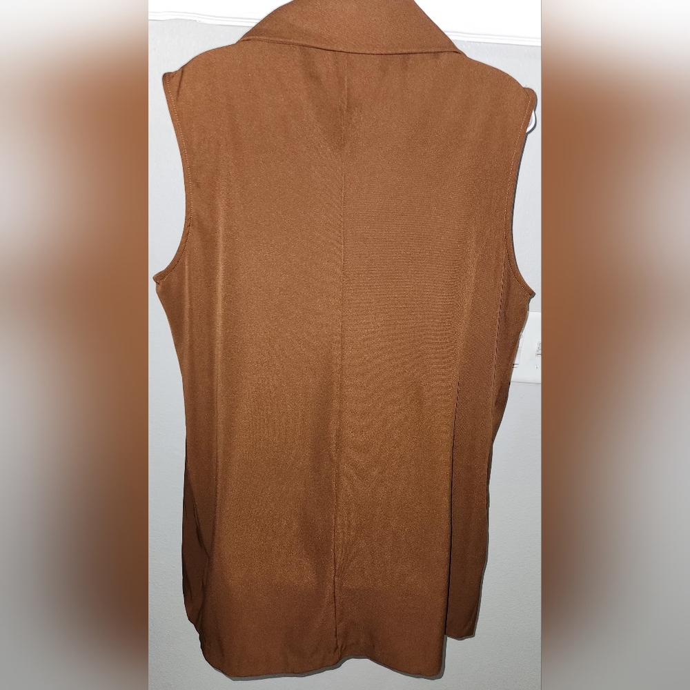 Shein Curve Women's Brown Vest - Picture 3 of 5